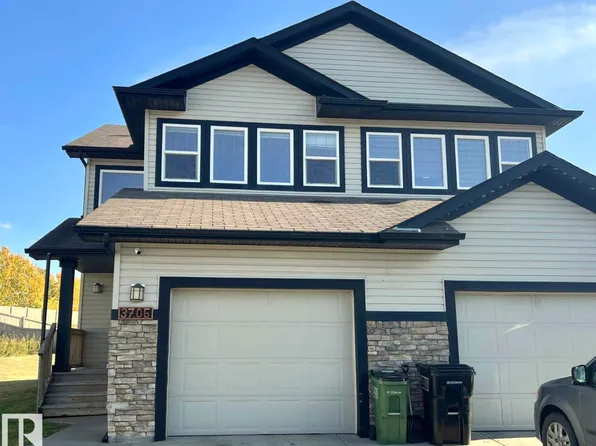 3705 11th St NW, Edmonton, AB T6T 0E8
