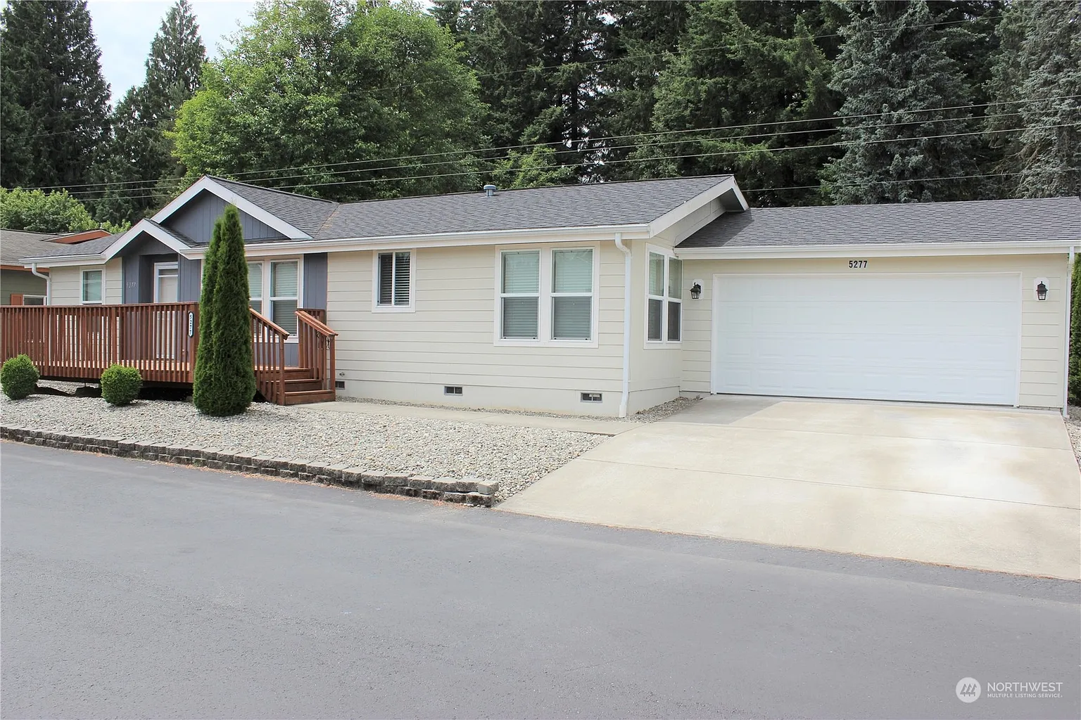 5277 W Eagle Lane photo 1
