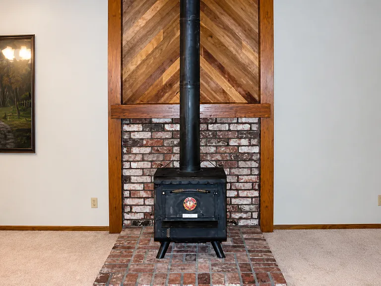12930 Mott Ct — Photo 4