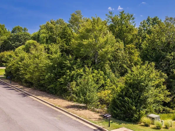 5725 Spencer Lake Dr, Conway, AR 72034