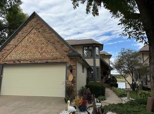 101 E 4th St APT 8, South Sioux City, NE 68776