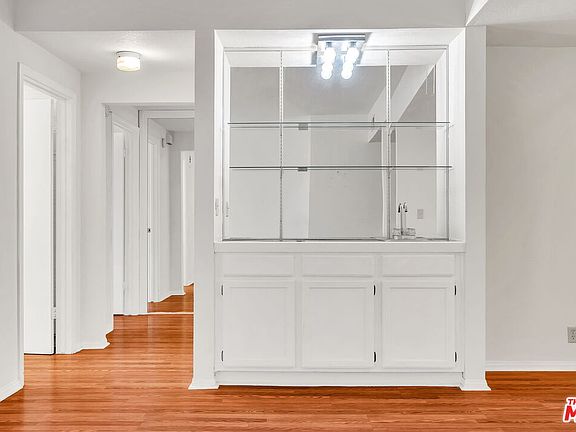 5th image of 1164 Wellesley Ave APT 204