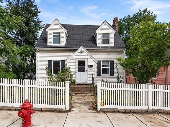 2nd image of 68 Grover St
