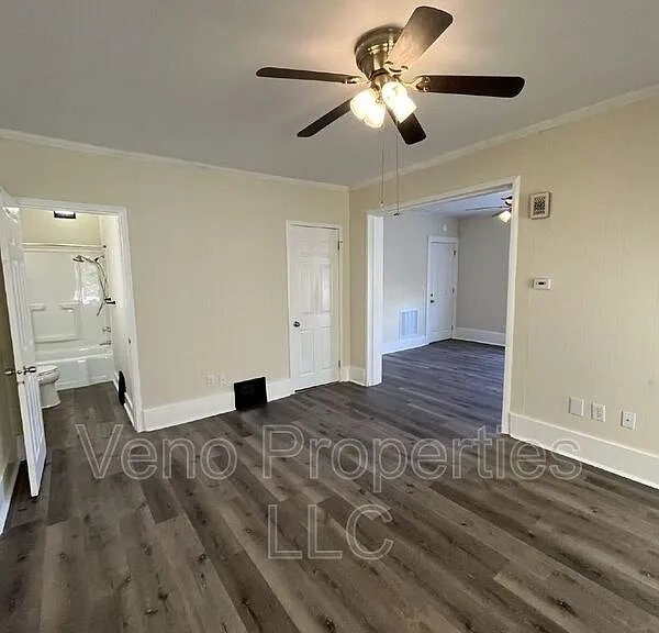 25 William St #B — Photo 12