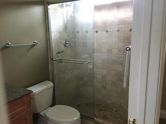4th image of 15732 Sprig St