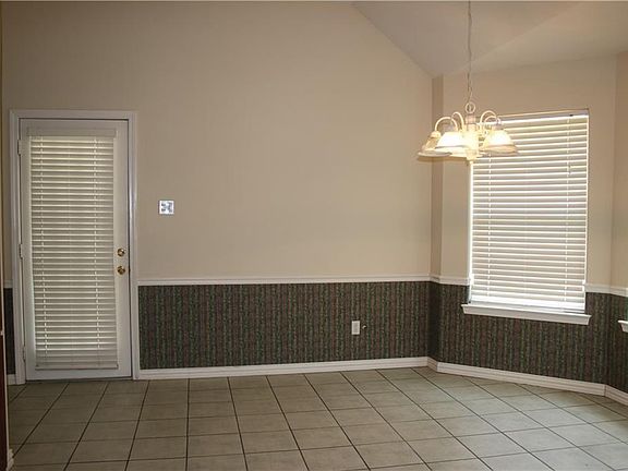 3rd image of 6707 Stewarts Oaks Ct
