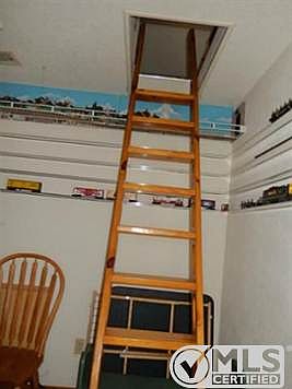 1st image of 1621 Bedford Oaks Dr