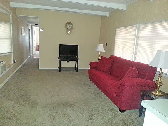 3rd image of 703 Fresh Pond Ave Unit 31