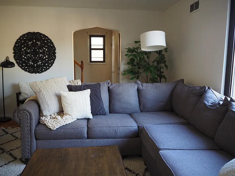 4104 Murray Ave — Photo 9