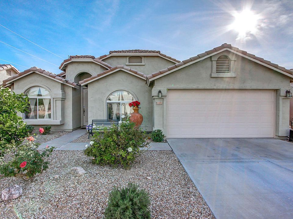 1st image of 1121 E Montoya Ln