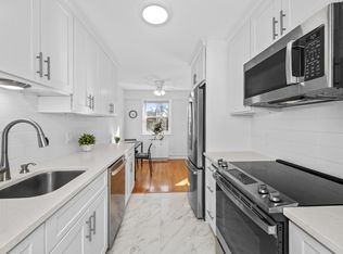 131 Sewall Ave APT 6, Brookline, MA 02446