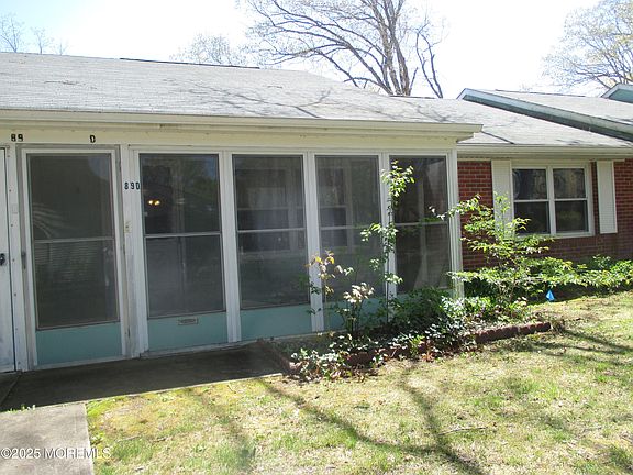 3rd image of 89D Dorchester Dr
