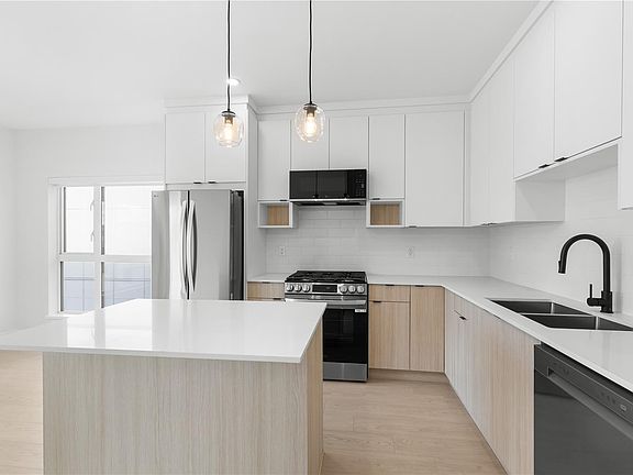 2nd image of 2629 Millstream Rd #317