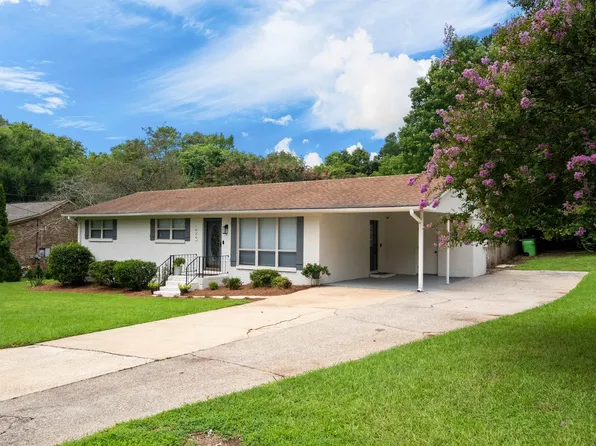1824 Linden St, Leeds, AL 35094