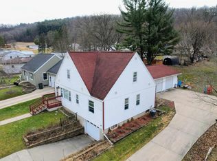 797 East Kinder Street, Richland Center, WI 53581