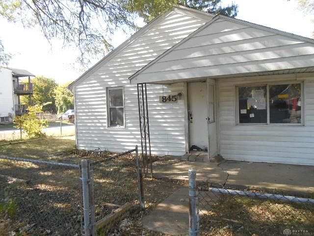 1st image of 1845 Wilbur Ave