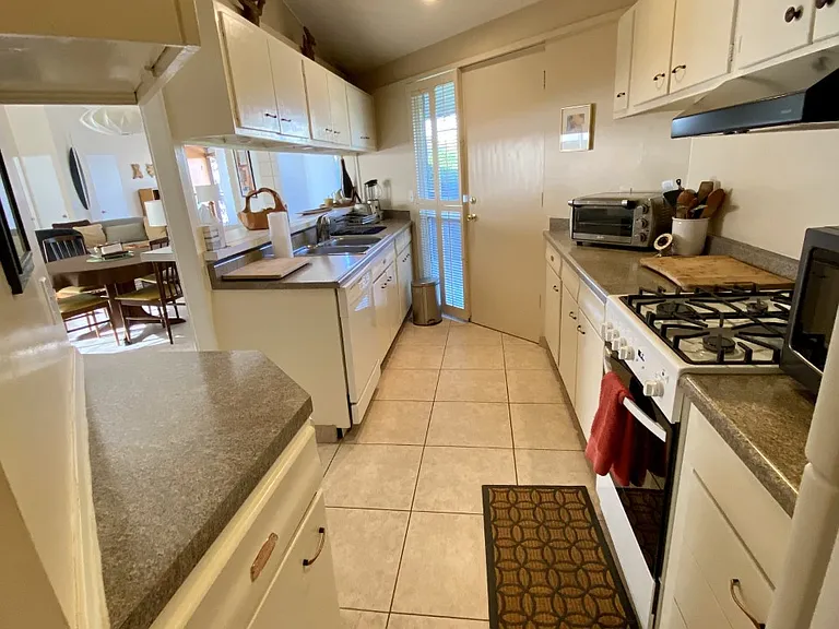 37800 Da Vall Dr #15 — Photo 8