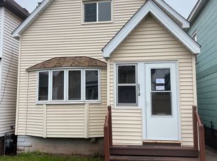 2318 W 2nd St, Duluth, MN 55806