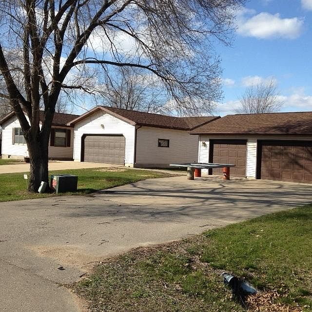 1st image of 238 Tara Dr