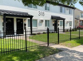 318 W 36th St APT 2, Norfolk, VA 23508