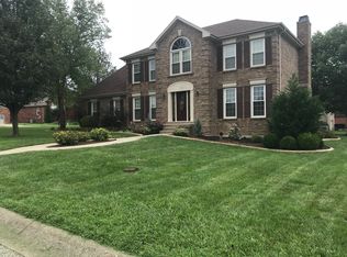 7801 Hermits Run Rd, Louisville, KY 40291