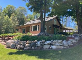 16493 Nipigon Rd, Cheboygan, MI 49721