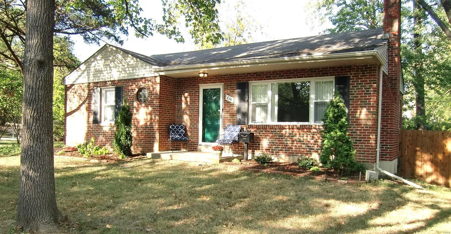 834 S Sappington Rd photo 1