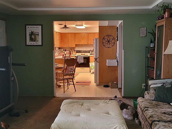 3rd image of 6625 Jackson St