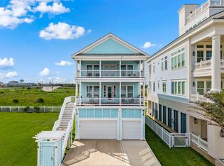 8 Grand Beach Blvd, Galveston, TX 77550