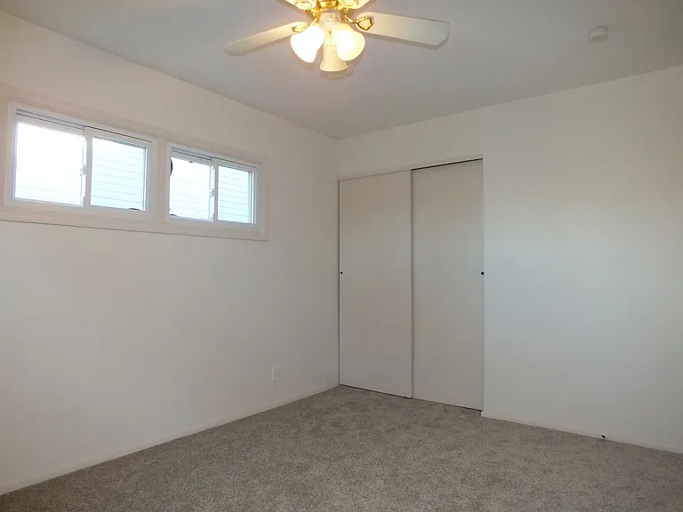 1749 Gaylord Dr — Photo 8