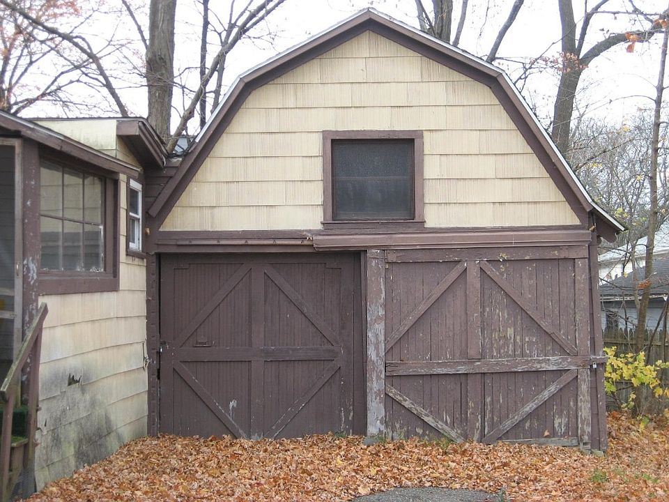Building Photo 3