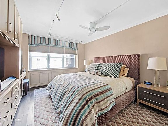 5th image of 150 E 77th St APT 7B