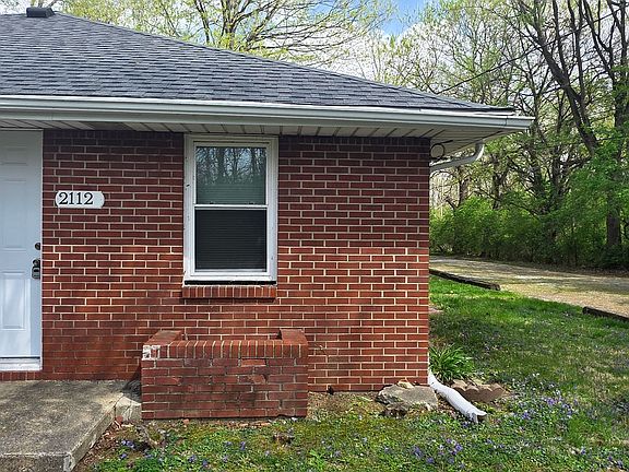 2nd image of 2112 S Rangeline Rd