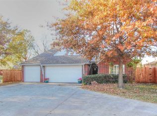9702 N 102nd Ave E, Owasso, OK 74055