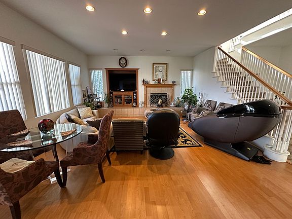 3rd image of 11907 Trail Crest Dr