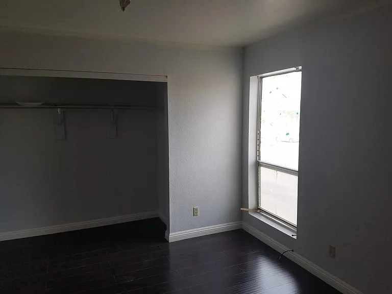 2961 Country Manor Ln #128 — Photo 5