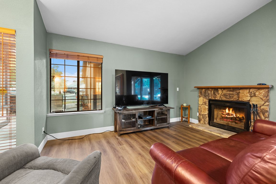 next background image