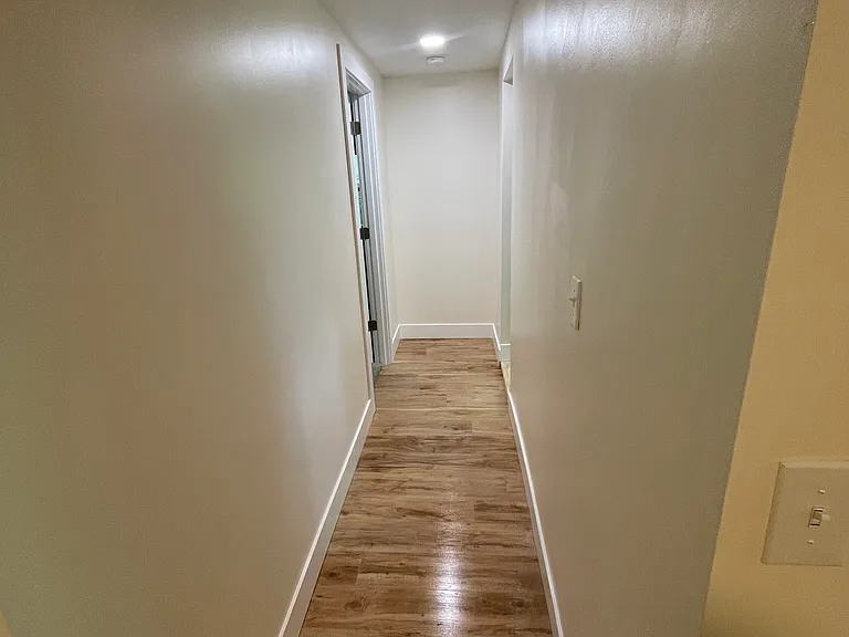 141 Belle Ave — Photo 5