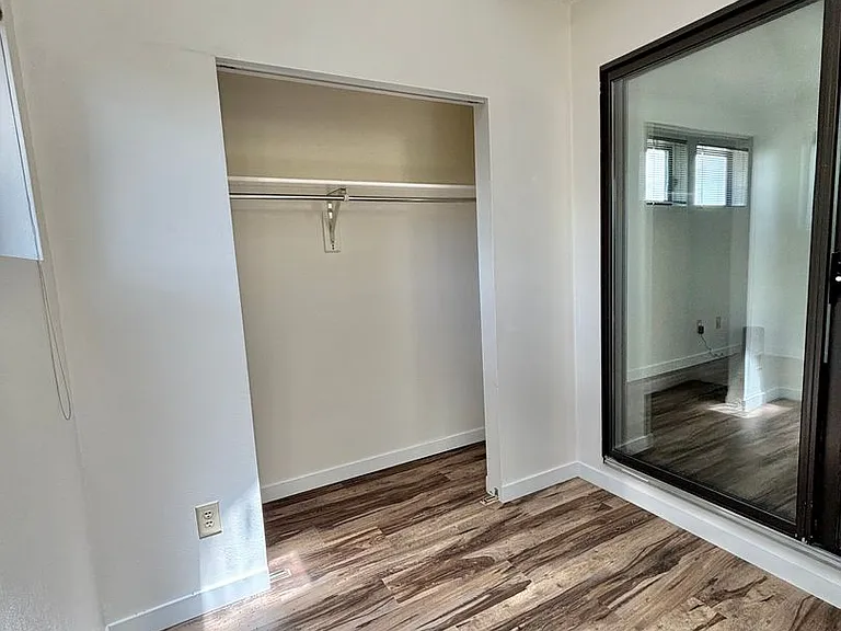 8910 Fox Dr #14 — Photo 19