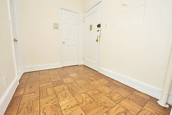 Rented by One Eleven Residential, Inc. | media 34