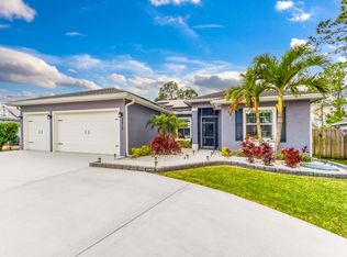 5917 NW Hann Dr, Port Saint Lucie, FL 34986