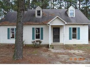 166 Benton Place Dr, Angier, NC 27501
