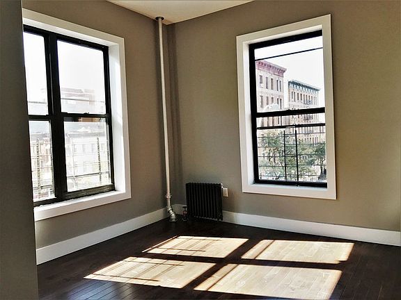 5th image of 481 W 159th St APT 25