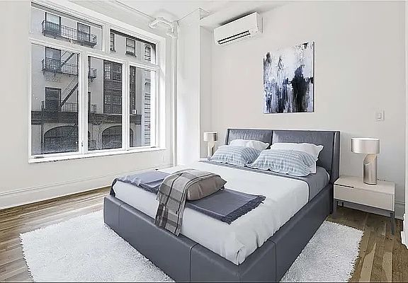 4th image of 9 E 16th St APT 2A