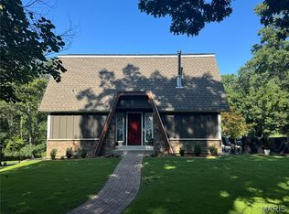 1351 Saint Paul Rd, Ballwin, MO 63021