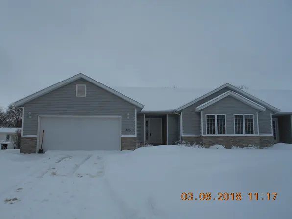 205 4th Ave SW, Medford, MN 55049