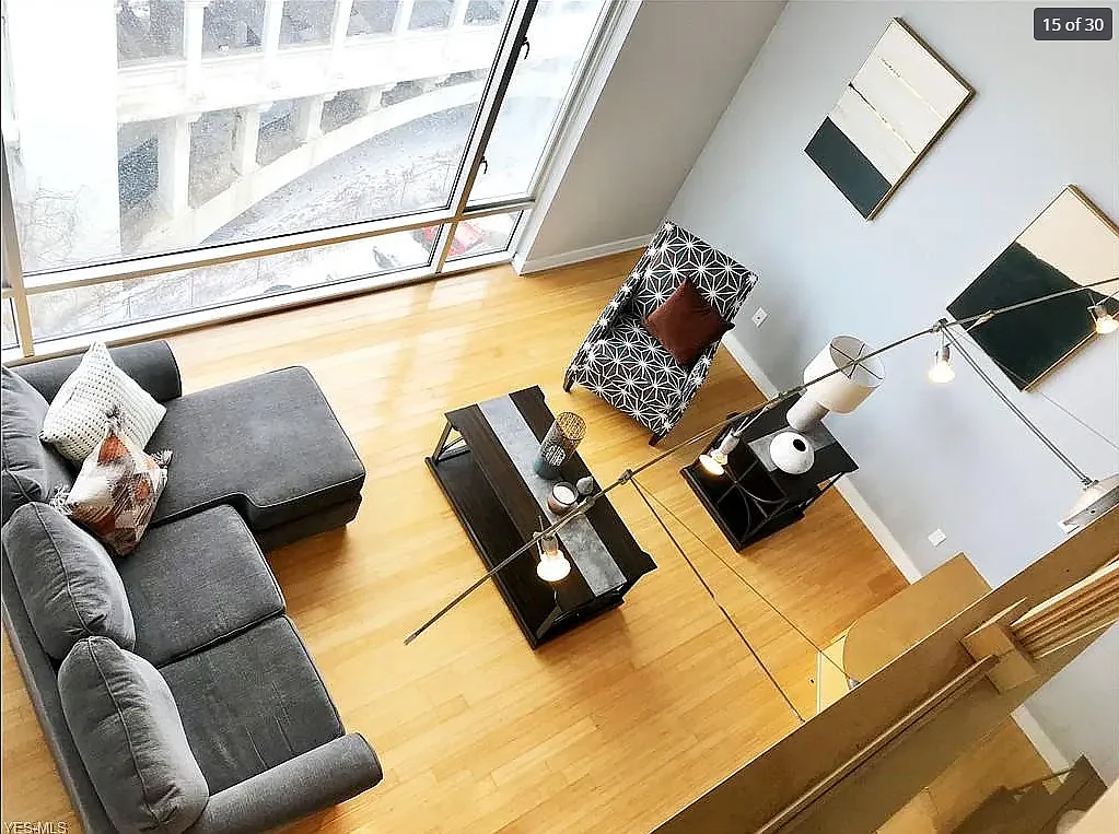 2222 Detroit Ave — Photo 4