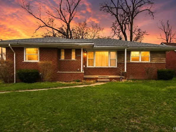 25253 Eureka Dr, Warren, MI 48091