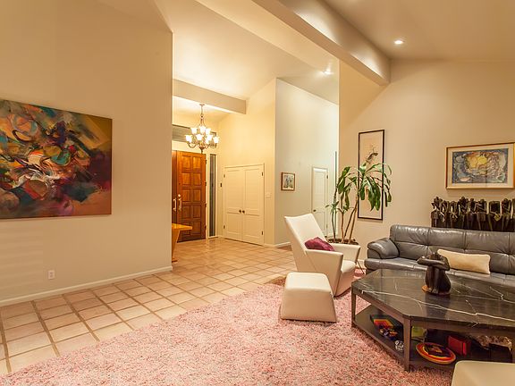 4th image of 2551 Joseph Dr