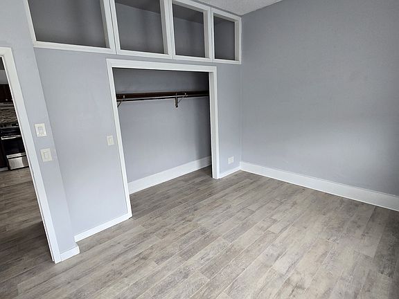 5th image of 283 W Delavan Ave #6